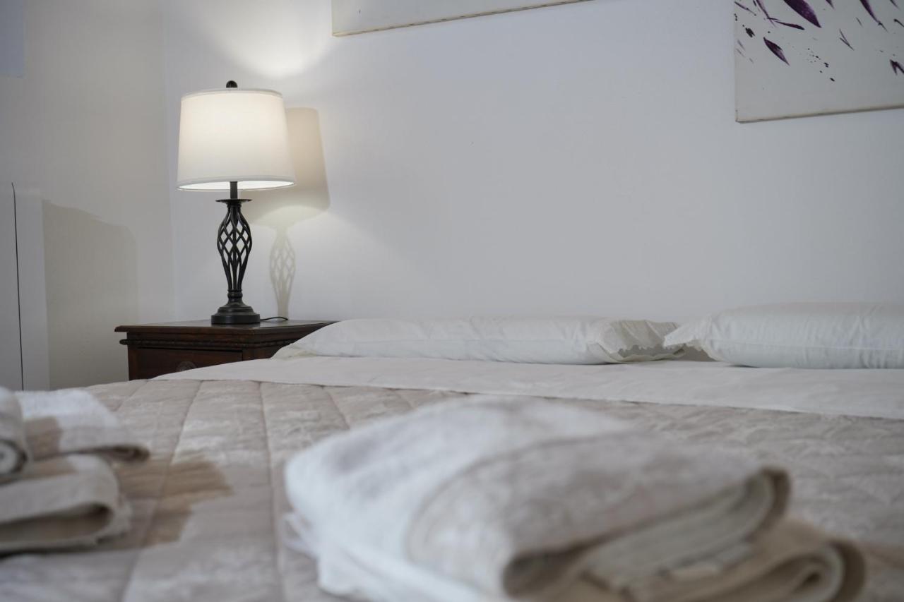 Hotel Palazzo Salvatori Soleto Zewnętrze zdjęcie
